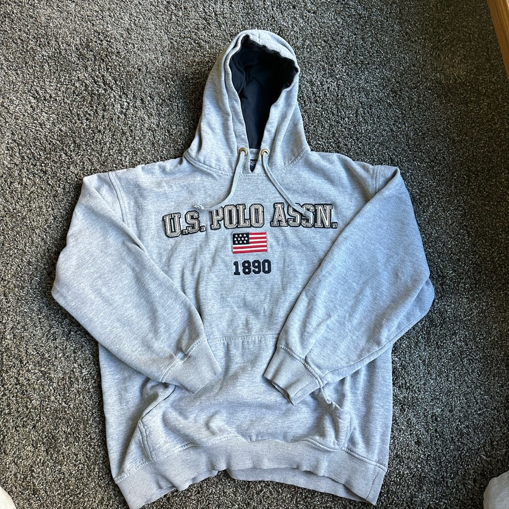 U.S. Polo Assn. Vintage Gray Graphic Hoodie